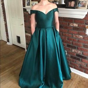 Emerald Green Prom Dress